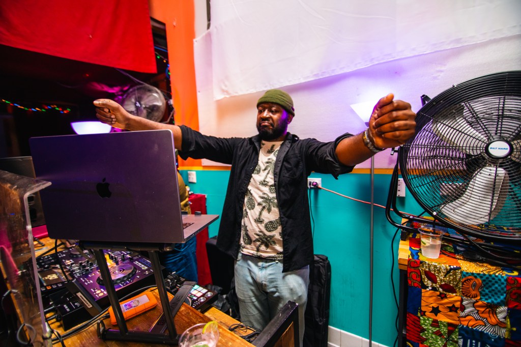 Elijah Collins | Tyree&nbsp;Worthy